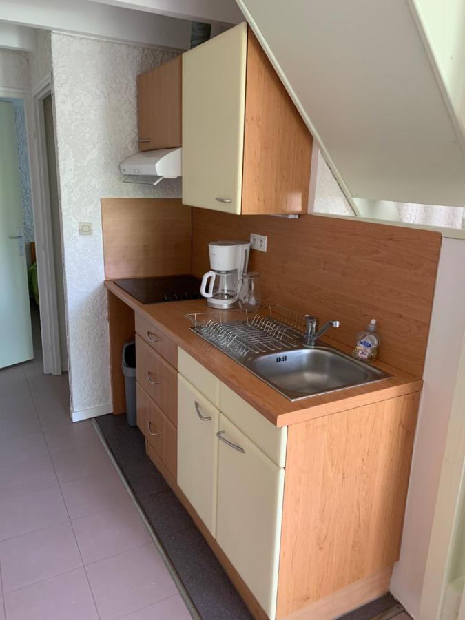 Camping Le Saillet Lestelle-Bétharram Exteriör bild