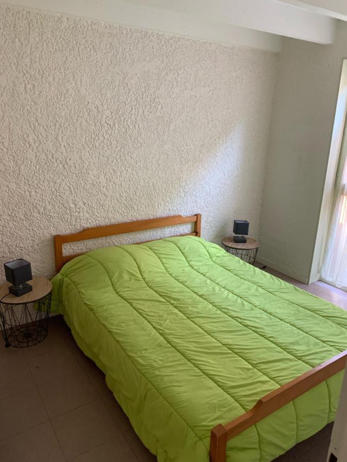 Camping Le Saillet Lestelle-Bétharram Exteriör bild